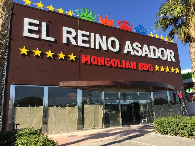 Proyecto Wok Bonaire con panel sándwich frigorífico